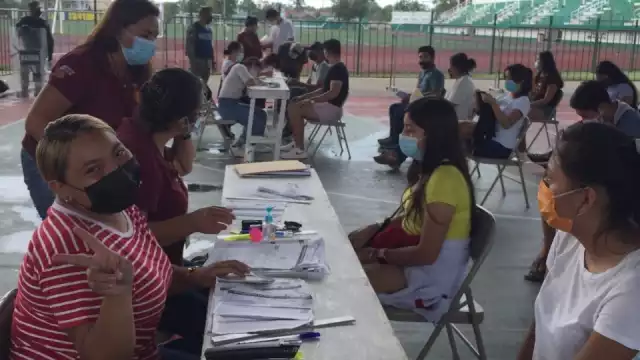 Más de tres mil jóvenes de entre 18, 19 y 20 años de edad programados para ser vacunados contra el SARS-CoV-2