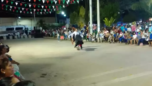 La radio se ha distinguido por promover la lengua y cultura maya, incluso interactúan con las familias de las comunidades.