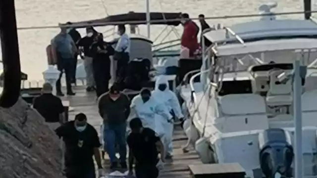 Retiran los cuerpos que fallecieron por el desplome de una avioneta en Cancún
