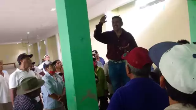 El nuevo líder aseguró que atendrá a los comisarios