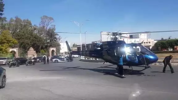 Ante la situación, las autoridades pidieron a los habitantes de la zona no salir de sus hogares para evitar que civiles terminaran herido
Ante la situación, las autoridades pidieron a los habitantes de la zona no salir de sus hogares para evitar que civiles terminaran herido