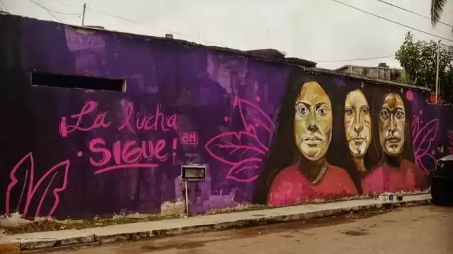 El mural se aprecia en la avenida Malecón de la Caleta. Foto: Irene Barradas.