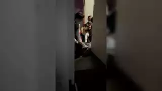 Aterrizaje de emergencia en Cancún; pasajero intentó abrir las puertas de la aeronave durante vuelo