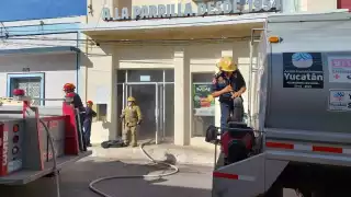 Una parrilla comenzó a echar humo