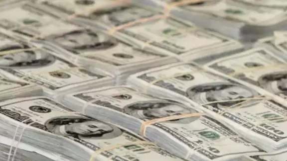 El tipo de cambio promedio del dólar en México es de 20.48 pesos. A la compra se ubica en 20.16 pesos y a la venta en 20.79.