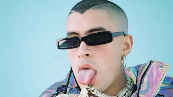 El cantante  llegará a México el próximo 9 de diciembre, para presentarse en el Estadio Azteca, por lo que los boletos ya fueron agotados a pocas horas de la preventa
