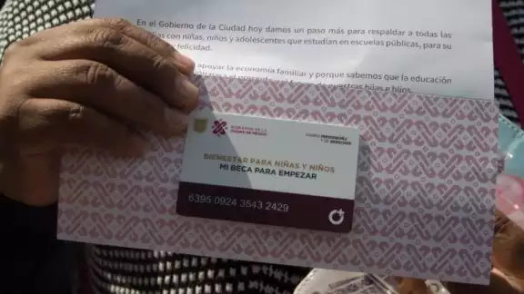 Te decimos cuándo se depositarán los pagos y el monto de la beca para estudiantes de educación básica y centros de Atención Múltiple Te decimos cuándo se depositarán los pagos y el monto de la beca para estudiantes de educación básica y centros de Atención Múltiple