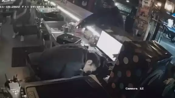Dos hombres fueron detenidos y puestos a disposición de la Fiscalía de Guanajuato