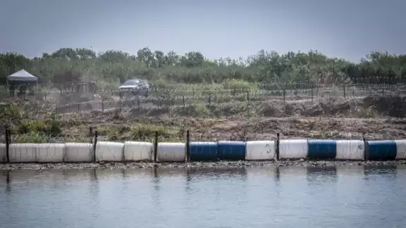Encuentran cuerpo en zona de boyas de Eagle Pass en Río Bravo
Encuentran cuerpo en zona de boyas de Eagle Pass en Río Bravo