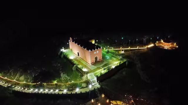 El Gobernador recorrió “La Ermita”, una capilla construida en el año 1645