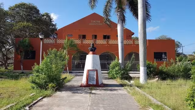 Se trata de tres empleados del área de mantenimiento y dos que pertenecen a la parte administrativa, quienes no han dejado de asistir y se teme un brote masivo