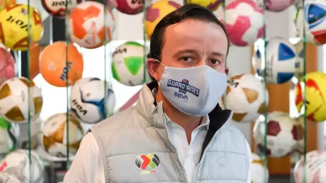 El titular del la Liga MX informó que ya se encuentra aislado y que es asintomático
