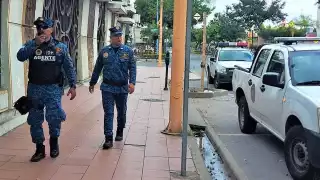 Uno de los fallecidos es un policía que recibió varios impactos de bala en la cabeza
