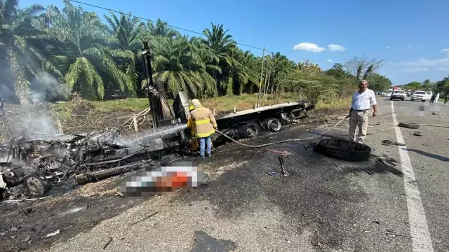 Accidente automovilístico en Palenque-Playas de Catazajá