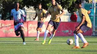 Los equipos jugaron de manera amistosa