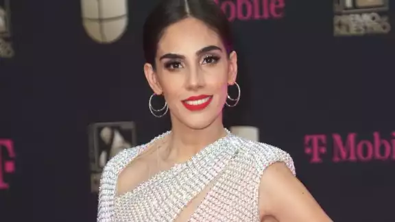 Sandra Echeverría reaparece tras vencer rara enfermedad intestinal