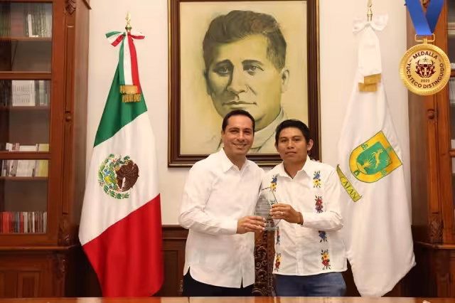Alfredo Cetina pidió que se realce la importancia de la lengua maya
