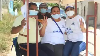 Raúl Romero visitó Peto, y en su reunión pidió apoyo a los colonos a votar por él este próximo 6 de Junio