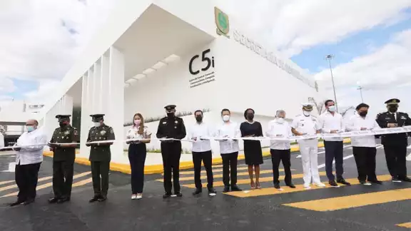 Con la inauguración de este centro, se fortalece el programa Yucatán Seguro, destacó el secretario de Seguridad Pública Con la inauguración de este centro, se fortalece el programa Yucatán Seguro, destacó el secretario de Seguridad Pública