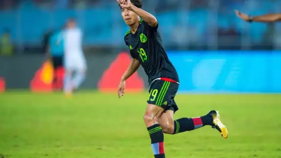 No es seguro que Betis preste a Diego Lainez No es seguro que Betis preste a Diego Lainez