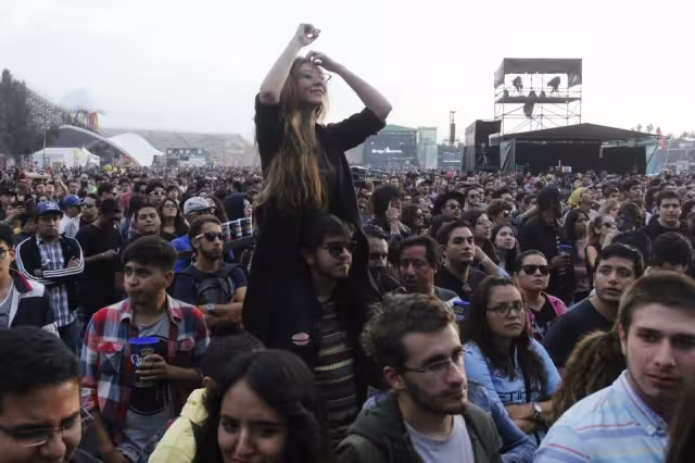 A través de una publicación en las redes sociales del festival nos presentaron lo que sería el cartel oficial del festival Corona Capital Guadalajara 2021