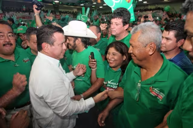 Más de cinco mil extrabajadores adscritos al sindicato de la Sección 47, piden al líder Víctor Kidnie de la Cruz y al tesorero Wiliam Zapata que demuestren gastos