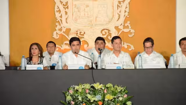 Según la Auditoría Superior de la Federación (ASF), durante la administración de Eliseo Fernández Montufar se ejercieron 559 mdp sin comprobar; Biby Rabelo, actual alcaldesa de Campeche, lo defiende