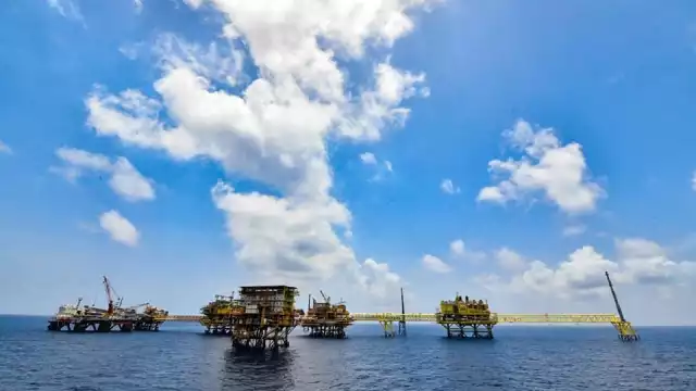 Los problemas serían la corrosión de la tierra conocida como sascab, lo cual podría provocar en el acuífero maya socavones