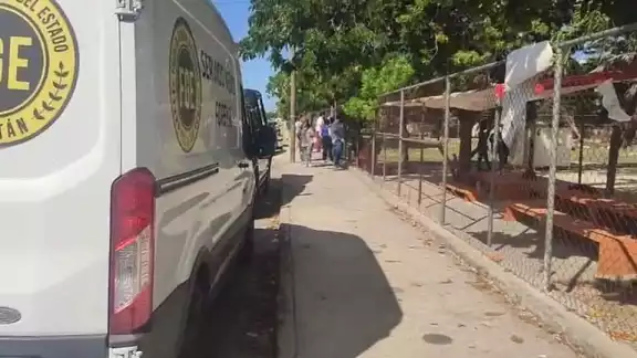 El conserje se encontraba en su segundo día de labores en la primaria del fraccionamiento Tixcacal Opichen El conserje se encontraba en su segundo día de labores en la primaria del fraccionamiento Tixcacal Opichen