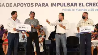 Gobierno de Yucatán entrega apoyo para generar empleos e impulsar el campo en Valladolid