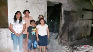 El chetumaleño publicó unas fotografías para pedir ayuda y donaciones que se harán llegar a la familia de Teodora Poot