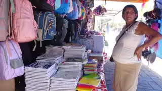 Madres comentan que el listado original de la SEP fue modificado por los docentes