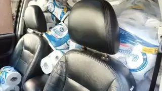 La camioneta se encontraba llena de papel higiénico