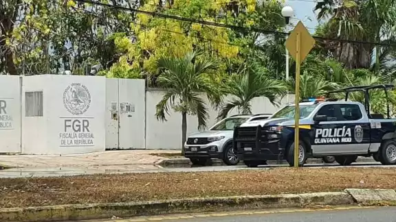 El detenido fue llevado a las instalaciones de la Fiscalía General de la República en Chetumal para definir su situación legal
