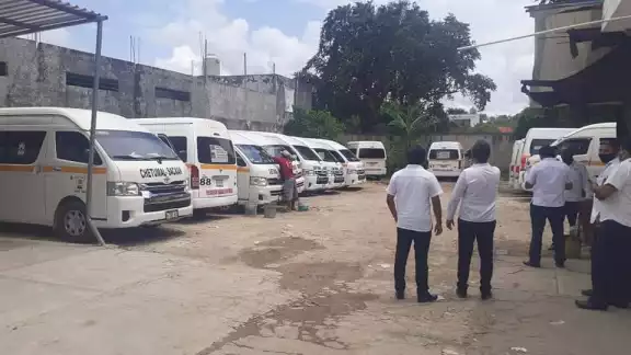 Los transportistas decidieron suspender el servicio Los transportistas decidieron suspender el servicio