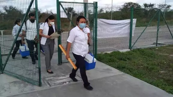 Hasta el momento las autoridades federales no han informado del número de dosis que arribará vía aérea