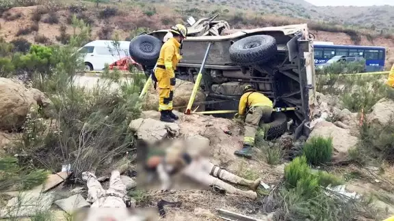 Fallecen 6 militares de la Sedena tras volcadura en Tijuana