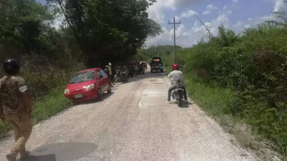 Dos hombres en una motocicleta intentaron privar de la libertad a un estudiante de secundaria en el ejido Matamoros Dos hombres en una motocicleta intentaron privar de la libertad a un estudiante de secundaria en el ejido Matamoros