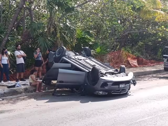 Los lesionados fueron trasladadas al Hospital General "Jesús Kumate Rodríguez". Foto: Rafael García