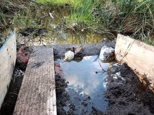 Huachicoleo persiste en Campeche: nueva conexión descubierta en ducto de PEMEX