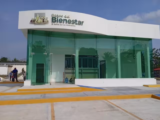 Los municipios que cuentan con un Banco del Bienestar en Campeche, son: Sabancuy, Champotón, comunidad Constitución Felipe Carrillo Puerto, y Hopelchén”. 