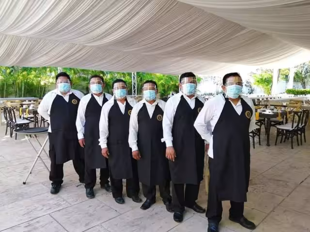 Quienes se dedican a los negocios de este rubro han tenido que cambiar de giro para subsistir y otros más han cerrado