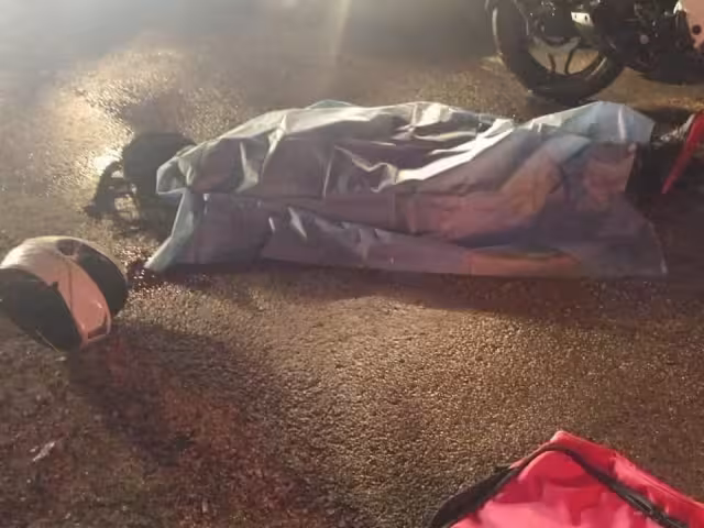 El conductor perdió la vida de manera instantánea en el lugar.