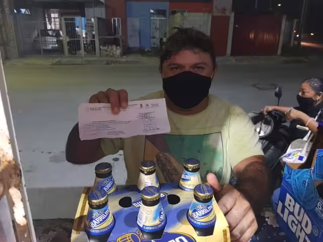 Los ciudadanos que donaron sangre en Chetumal podrán acercarse a pedir sus cervezas; darán dos 'six' al día