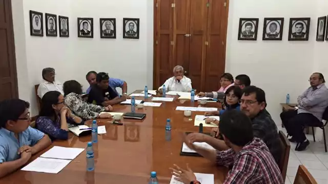 De ser culpables, los exfuncionarios pagarían hasta 150 días de multa