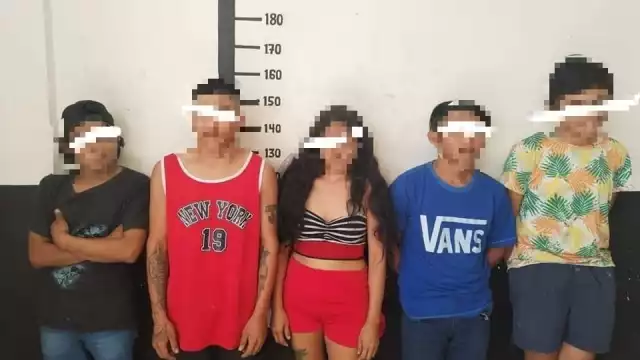 Estos memes, a la par de generar humor, evidencian el hartazgo de la sociedad tizimileña