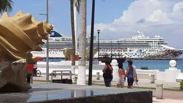 El Gobierno de Pedro Joaquín Delbouis implementó el llamado cruce social Fuerza Cozumel,