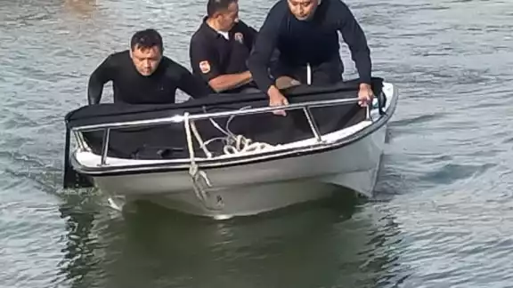 El cadáver se halló un kilómetro lejos del punto donde el occiso había perdido el artículo de pesca El cadáver se halló un kilómetro lejos del punto donde el occiso había perdido el artículo de pesca