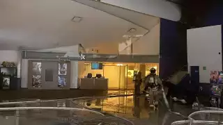 Se utilizó más de 10 pipas para controlar las llamas