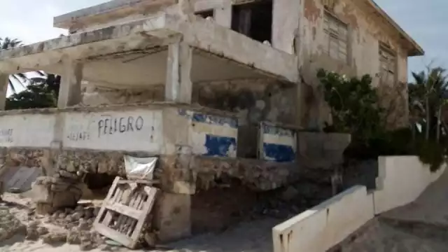 Pese al deterioro de los predios, turistas los utilizan durante su estancia en el puerto